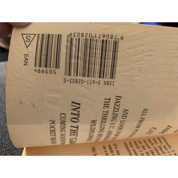 "V.C. Andrews The Wildflowers: Cat" Book Paperback - Picture 4 of 5